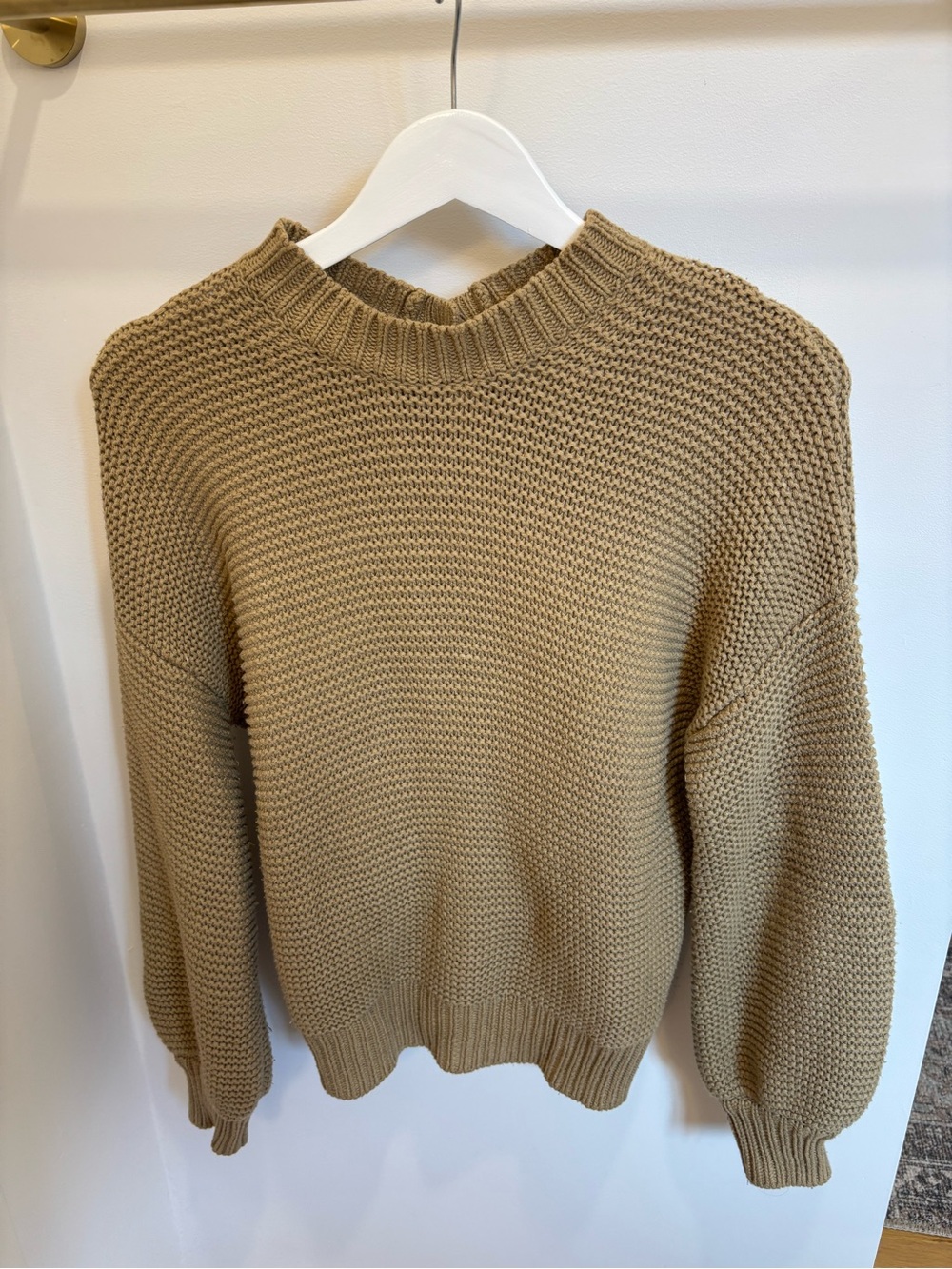 Alex Mill Button Back Sweater in Vintage Khaki - Picture 4 of 7